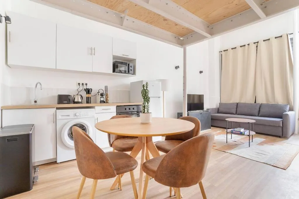 Lille Bel Appartement Cosy Avec Mezzanine Апартаменты