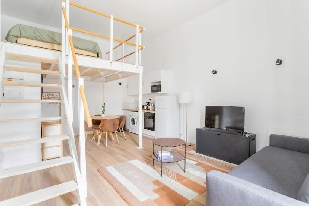 Lille Bel Appartement Cosy Avec Mezzanine France